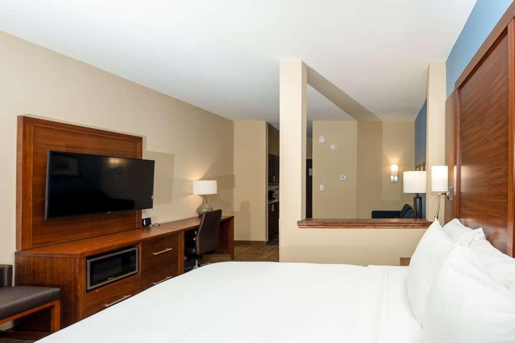 Comfort Suites Cedar Park Rum bild